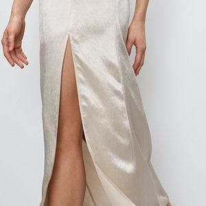 Aritzia Babaton ALDUS Satin Skirt